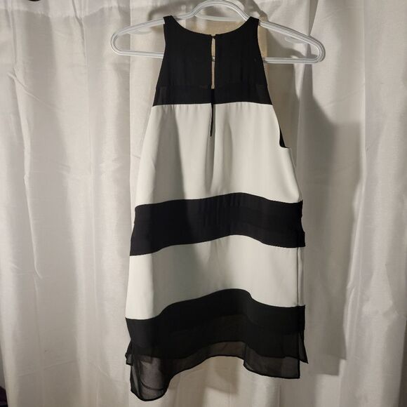 SOLD - Picture 3 of 5